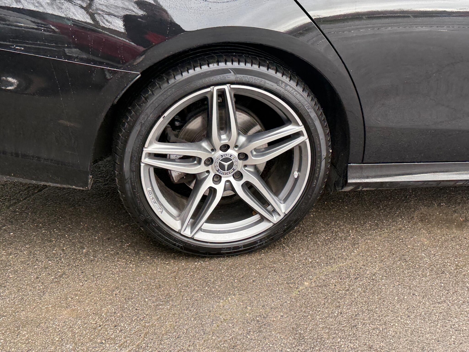 Used Mercedes-Benz E Class 2018 for sale - 77696088: Photo 4