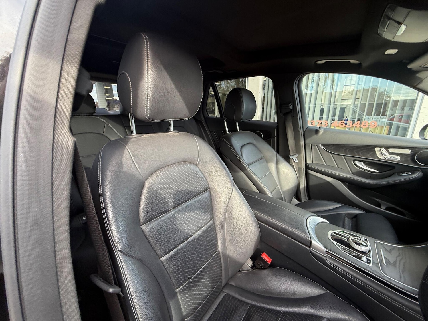 Used Mercedes-Benz GLC 2018 for sale - 77306180: Photo 21