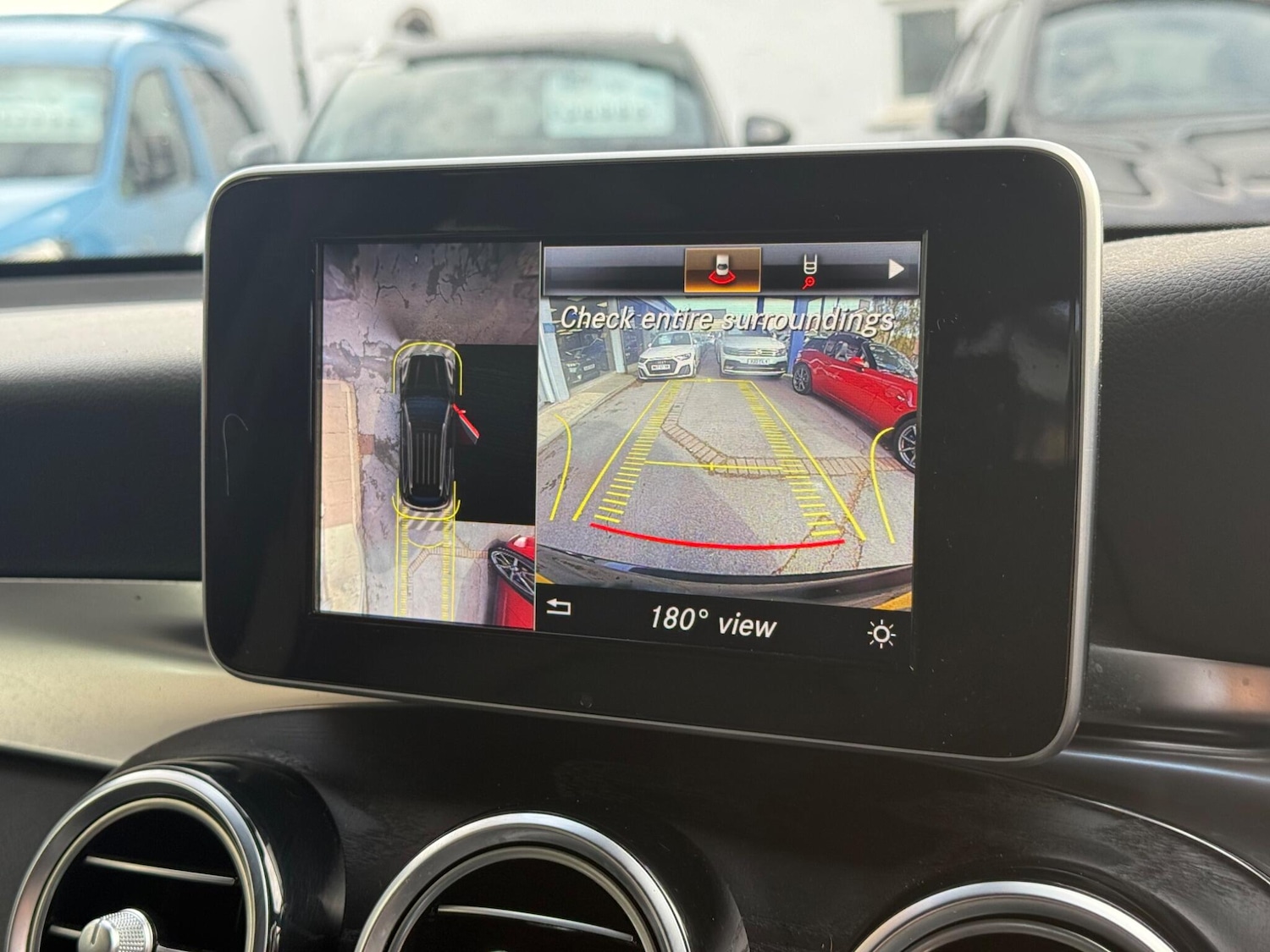 Used Mercedes-Benz GLC 2018 for sale - 77306180: Photo 30