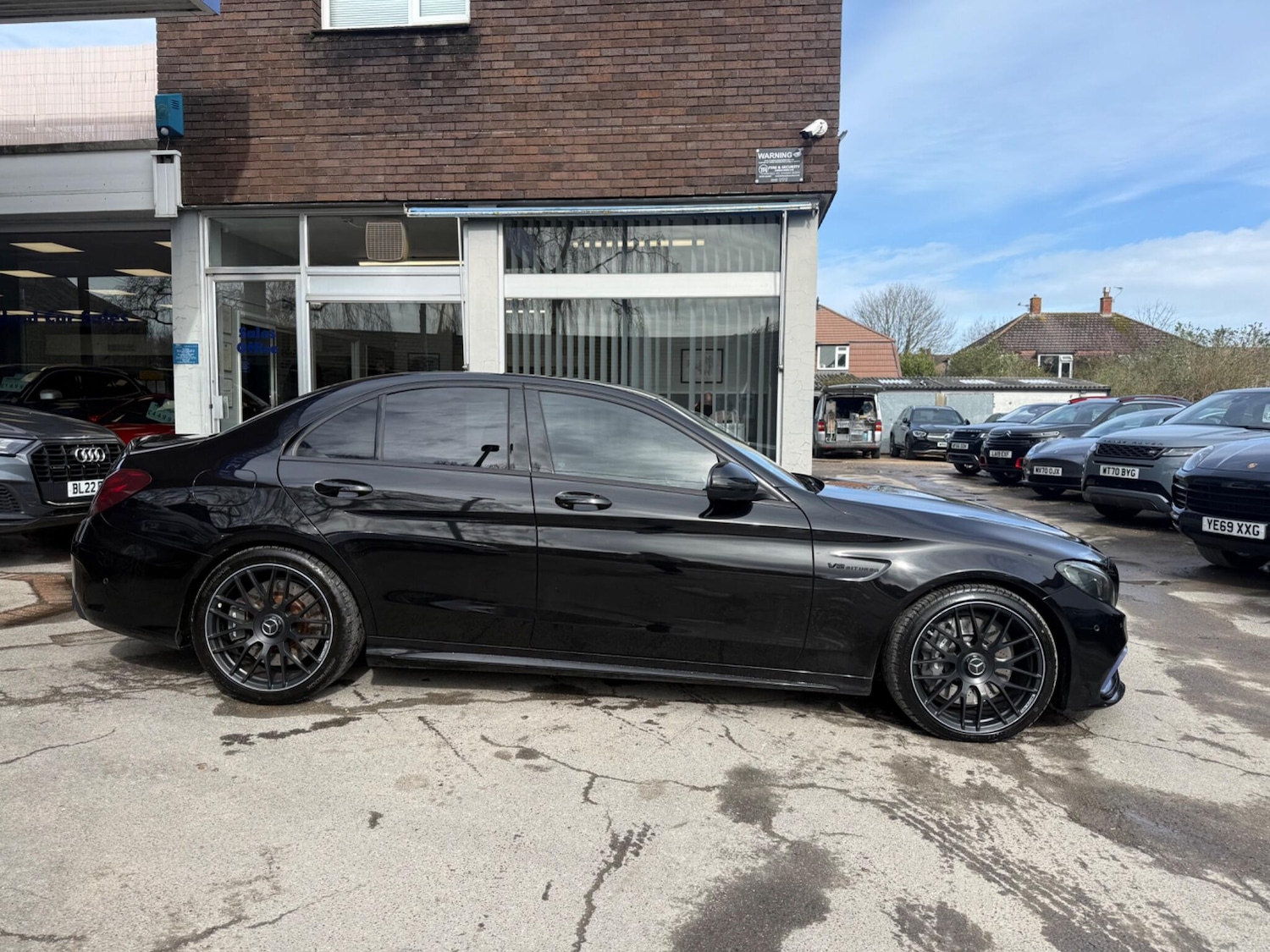 Used Mercedes-Benz C Class 2015 for sale - 77883064: Photo 8