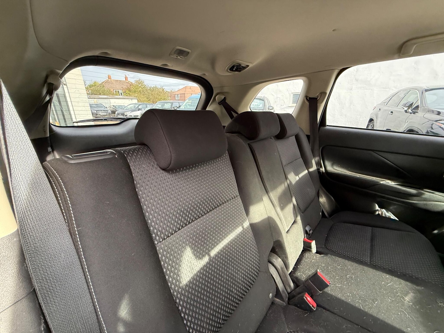 Used Mitsubishi Outlander 2016 for sale - 76425295: Photo 18