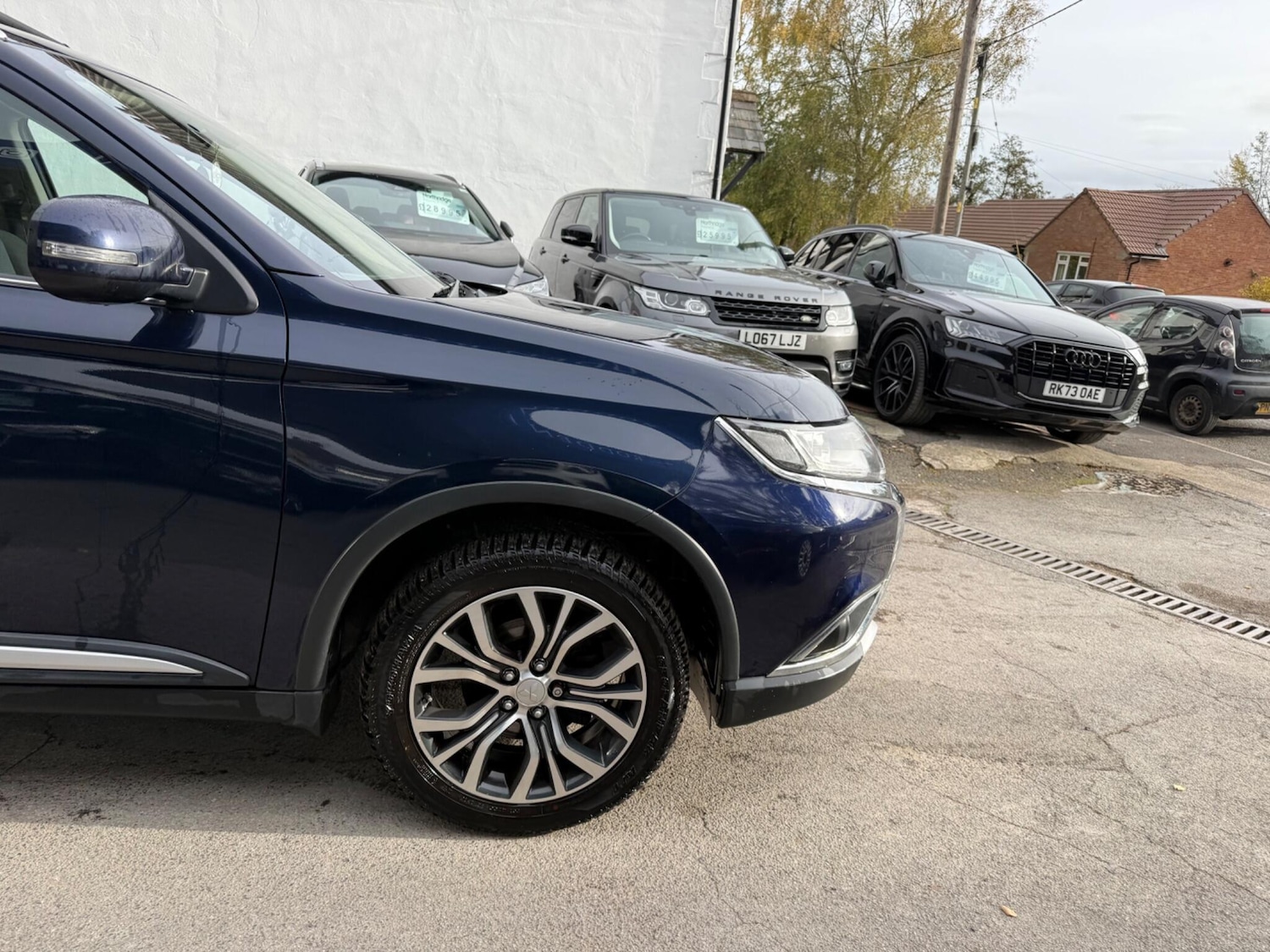 Used Mitsubishi Outlander 2016 for sale - 76425295: Photo 2