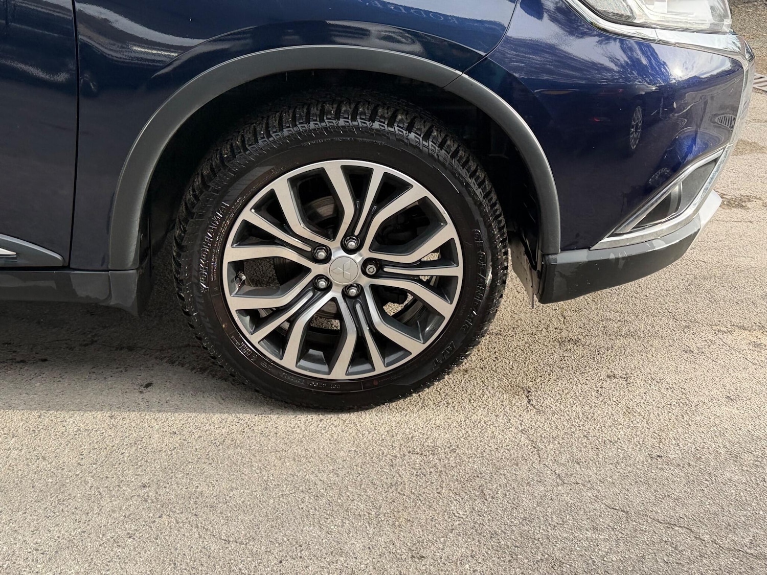 Used Mitsubishi Outlander 2016 for sale - 76425295: Photo 3