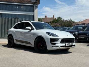 (17) - 3.0T V6 GTS PDK 4WD Euro 6 (s/s) 5dr
