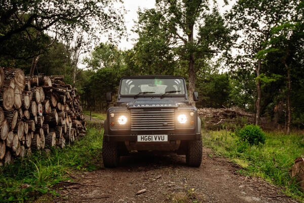 Used Land Rover Defender 90 2012 for sale - 75279906: Photo 58