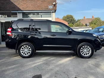 Used Toyota Land Cruiser 2015 for sale - 76013233: Photo