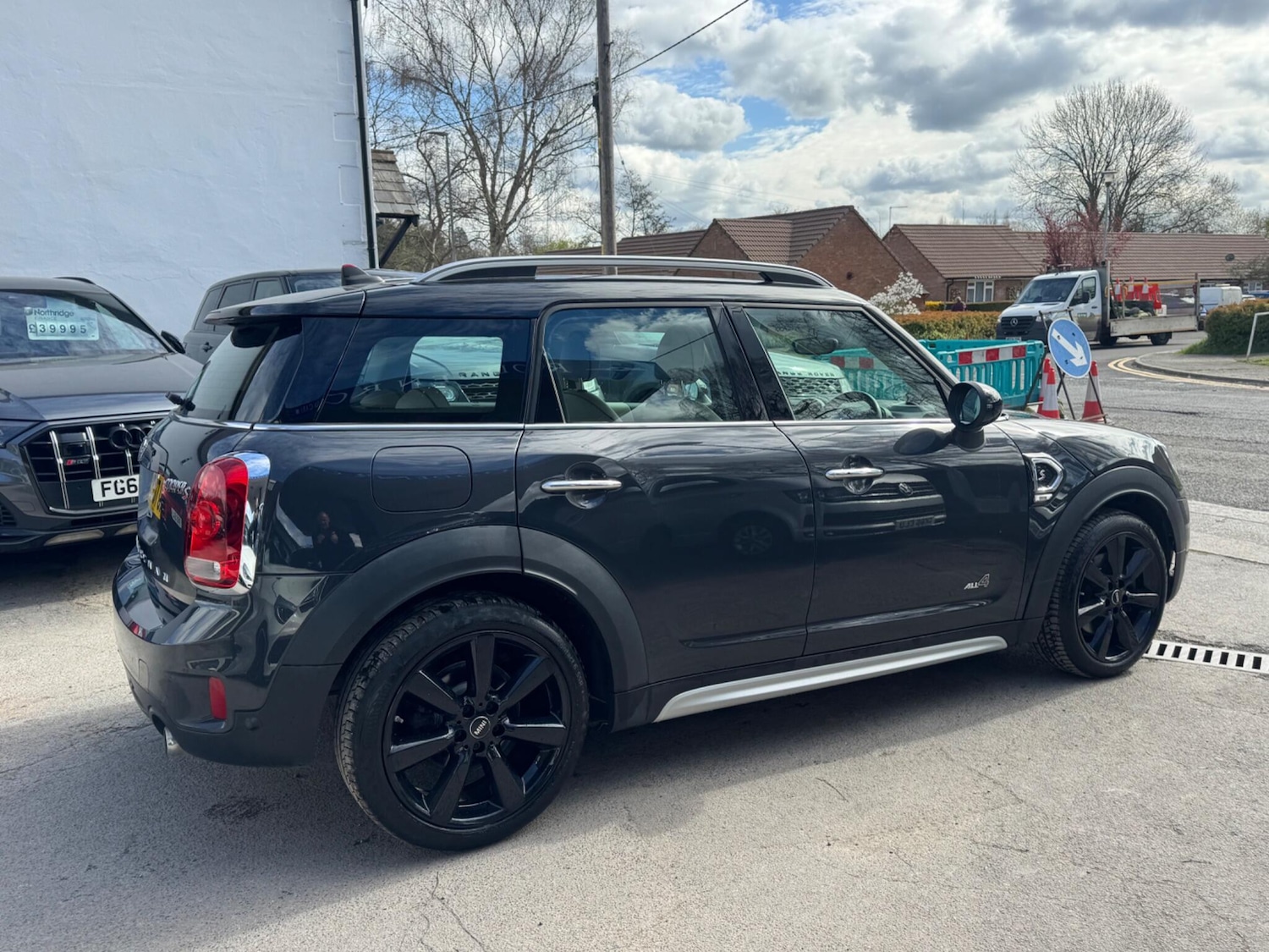 Used MINI Countryman 2017 for sale - 78033877: Photo 3