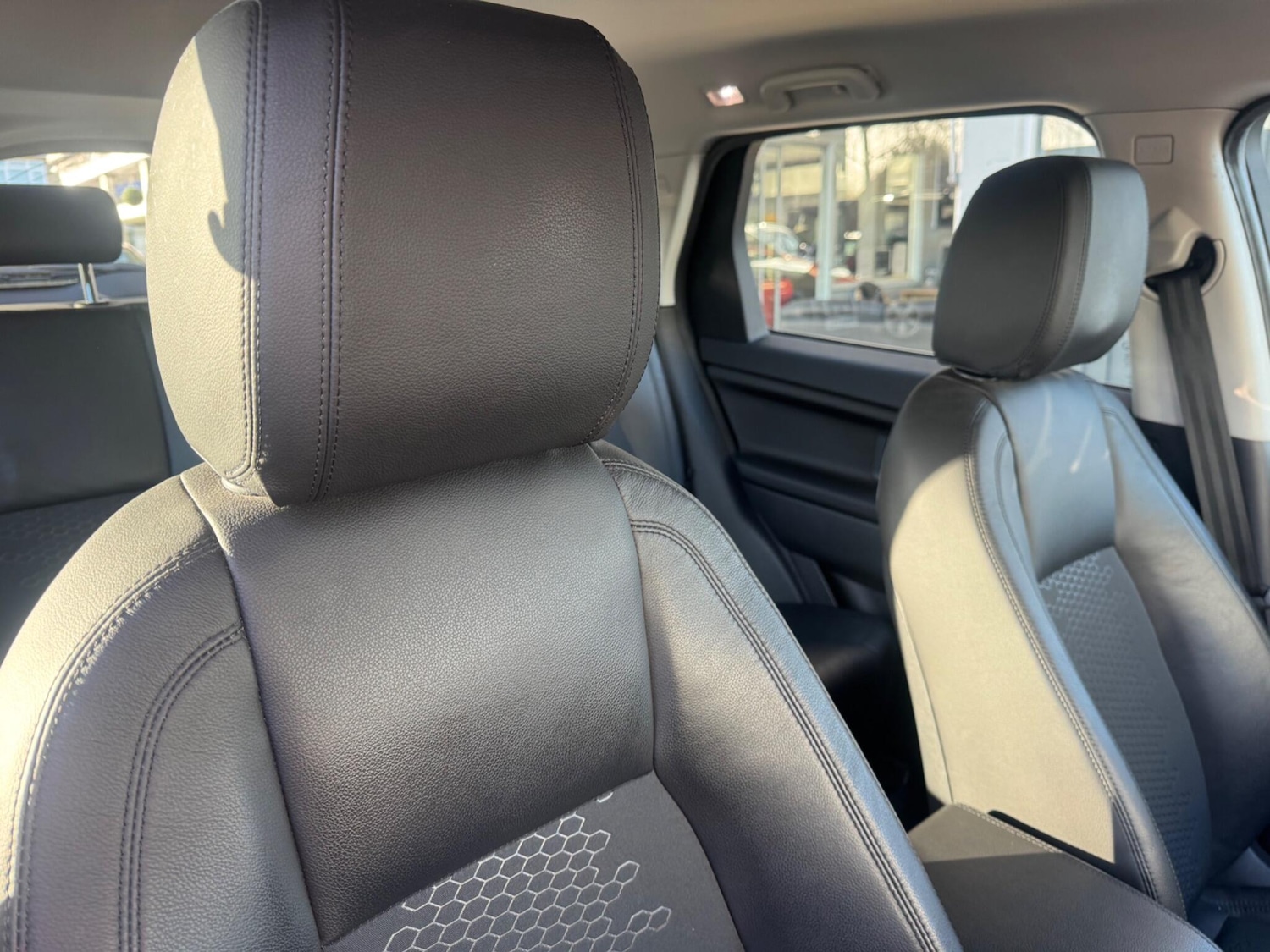 Used Land Rover Discovery Sport for sale - 77925691: Photo 18