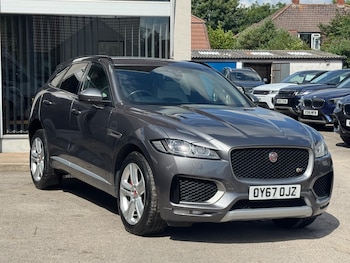 Used Jaguar F-Pace 2017 for sale - 78947295: Photo