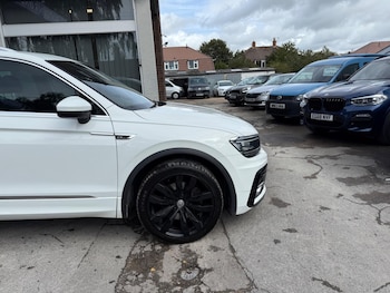 Used Volkswagen Tiguan 2017 for sale - 76227542: Photo