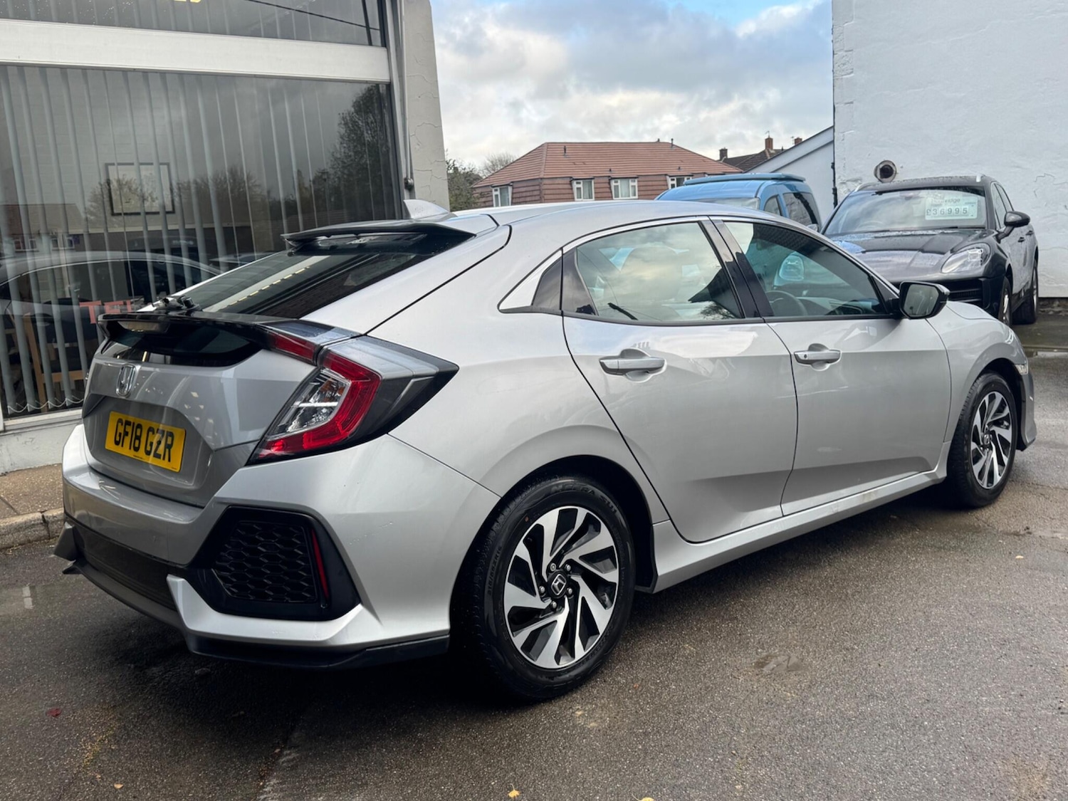 Used Honda Civic for sale - 76432486: Photo 6