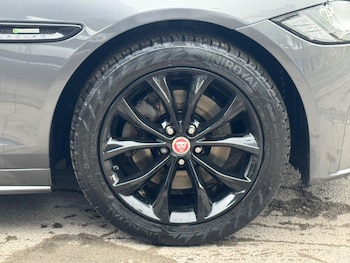Used Jaguar XF 2016 for sale - 78934076: Photo