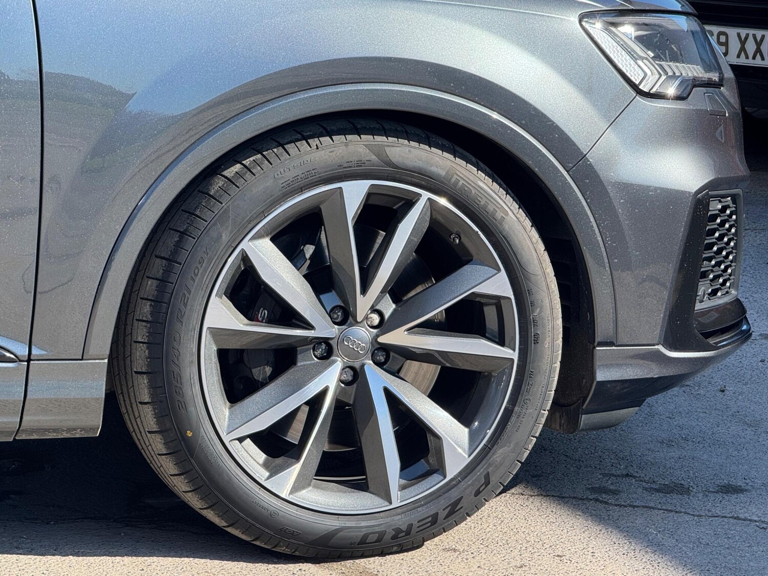 Used Audi SQ7 for sale - 77970641: Photo 5