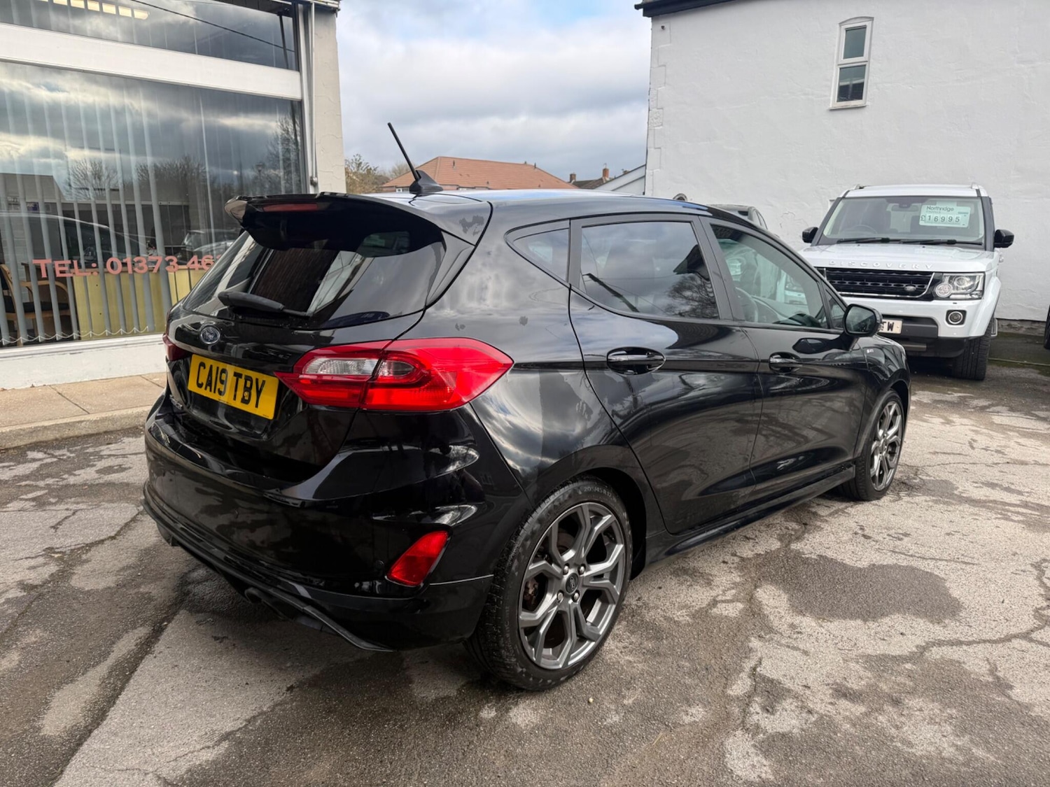 Used Ford Fiesta 2019 for sale - 77969950: Photo 10
