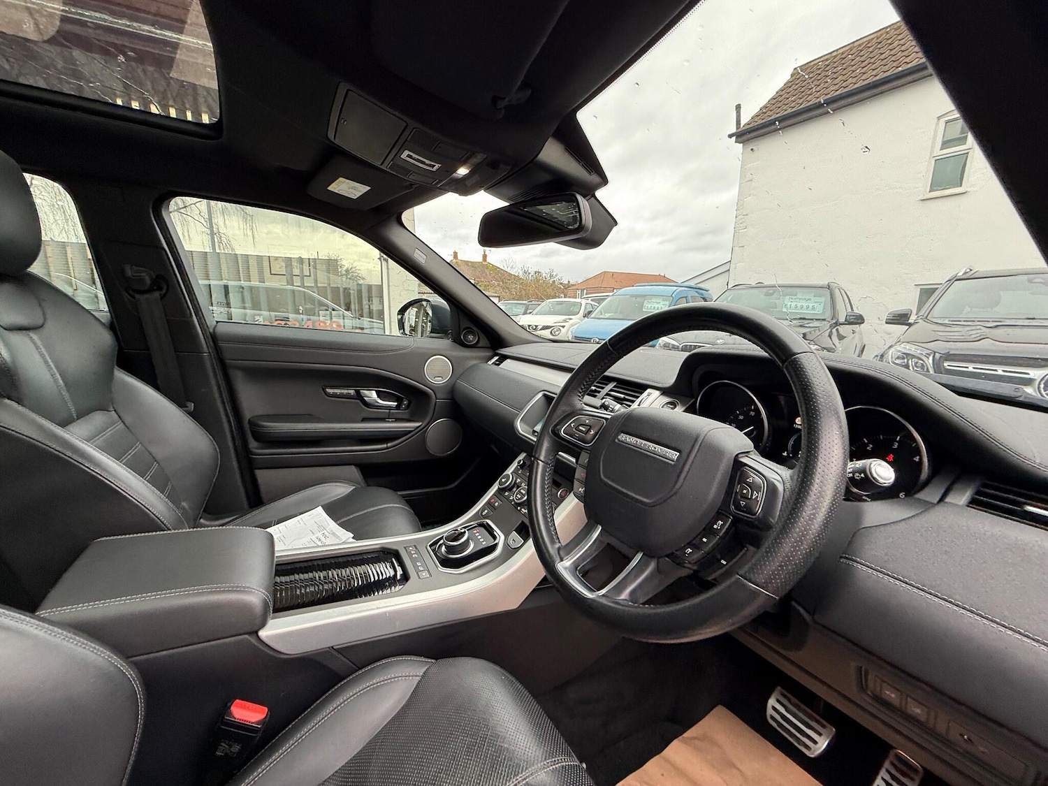 Used Land Rover Range Rover Evoque 2017 for sale - 77155931: Photo 22