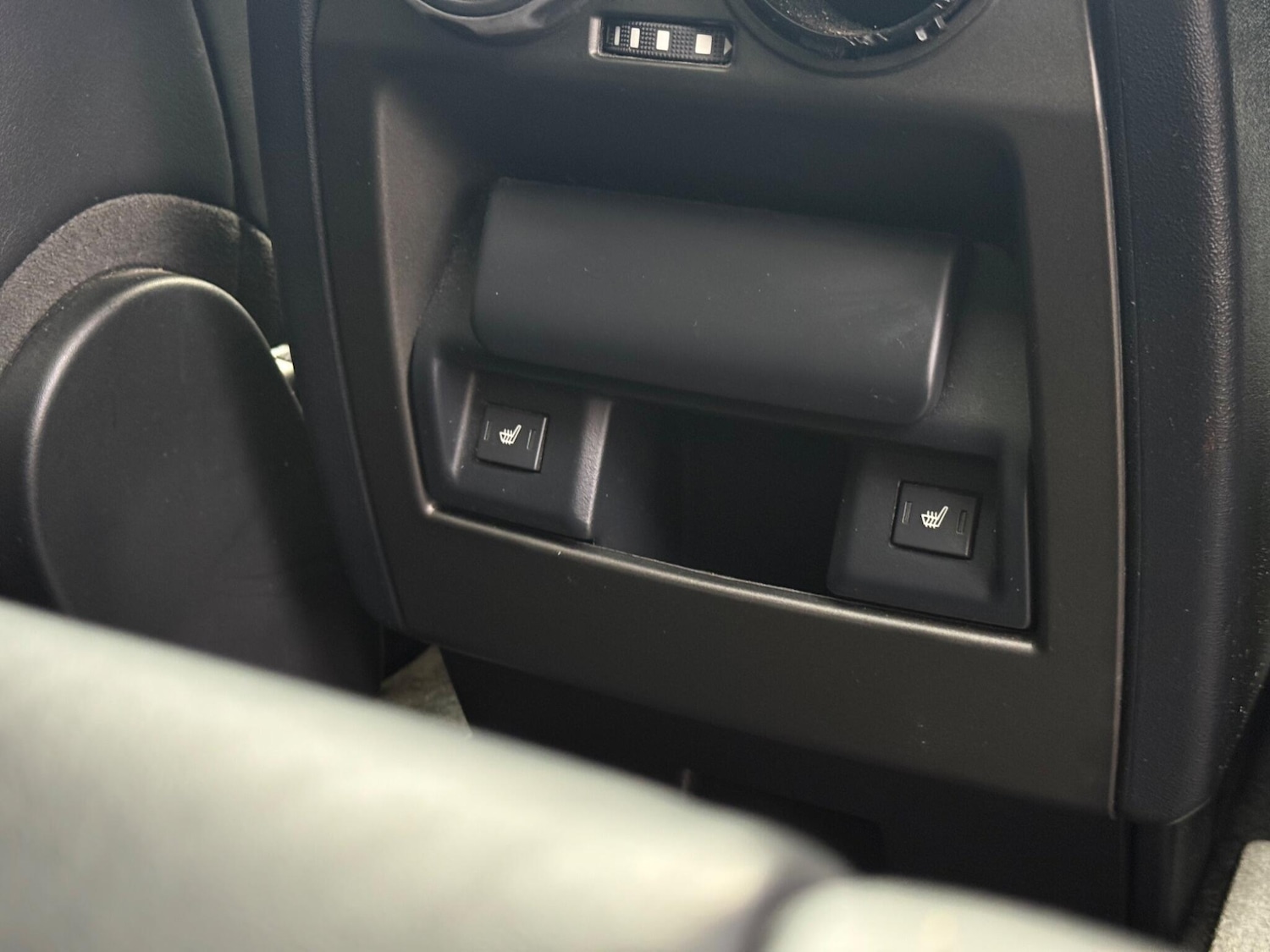 Used Land Rover Discovery 2016 for sale - 77510091: Photo 16