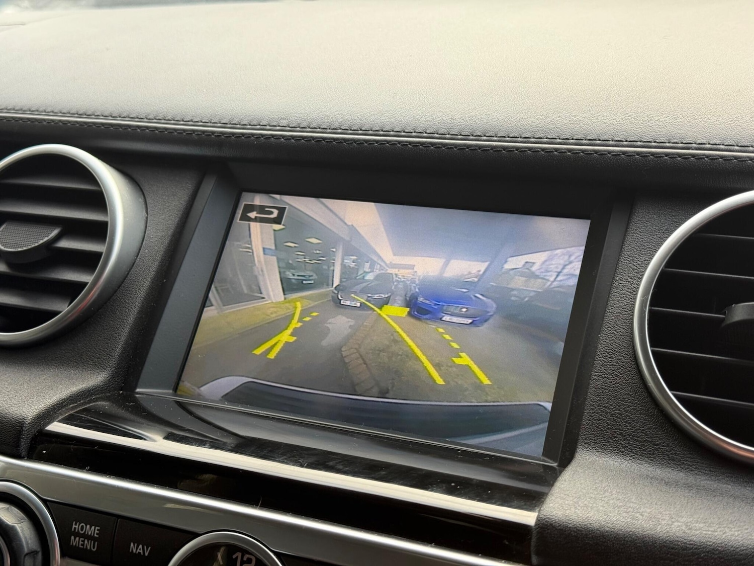 Used Land Rover Discovery 2016 for sale - 77510091: Photo 29