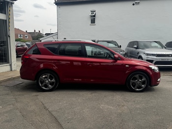 Used Kia Ceed 2012 for sale - 79292452: Photo