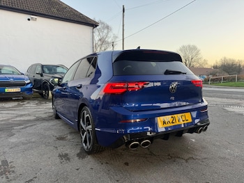 Used Volkswagen Golf 2021 for sale - 76899640: Photo