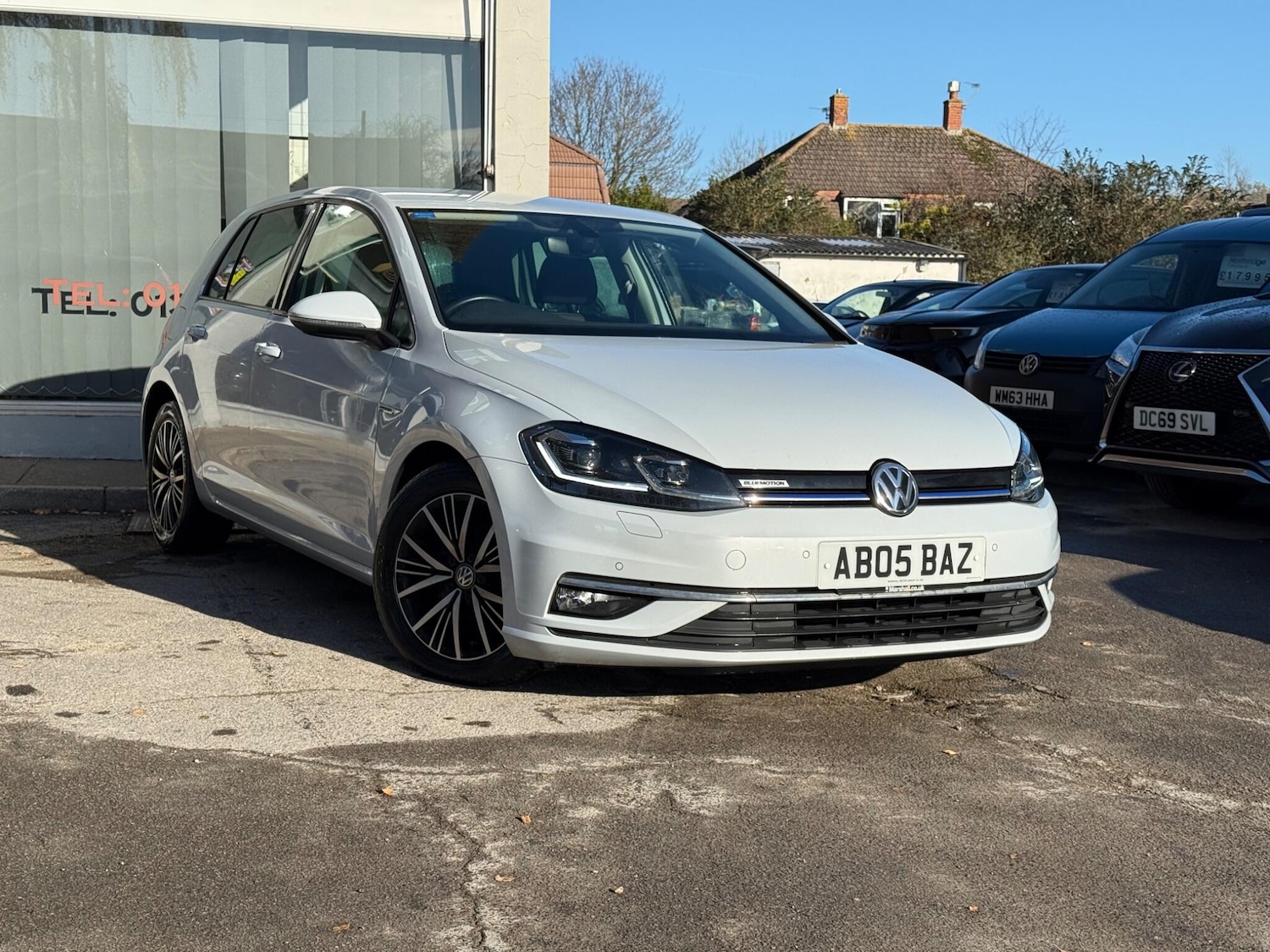 Used Volkswagen Golf 2017 for sale - 76613337: Photo 1