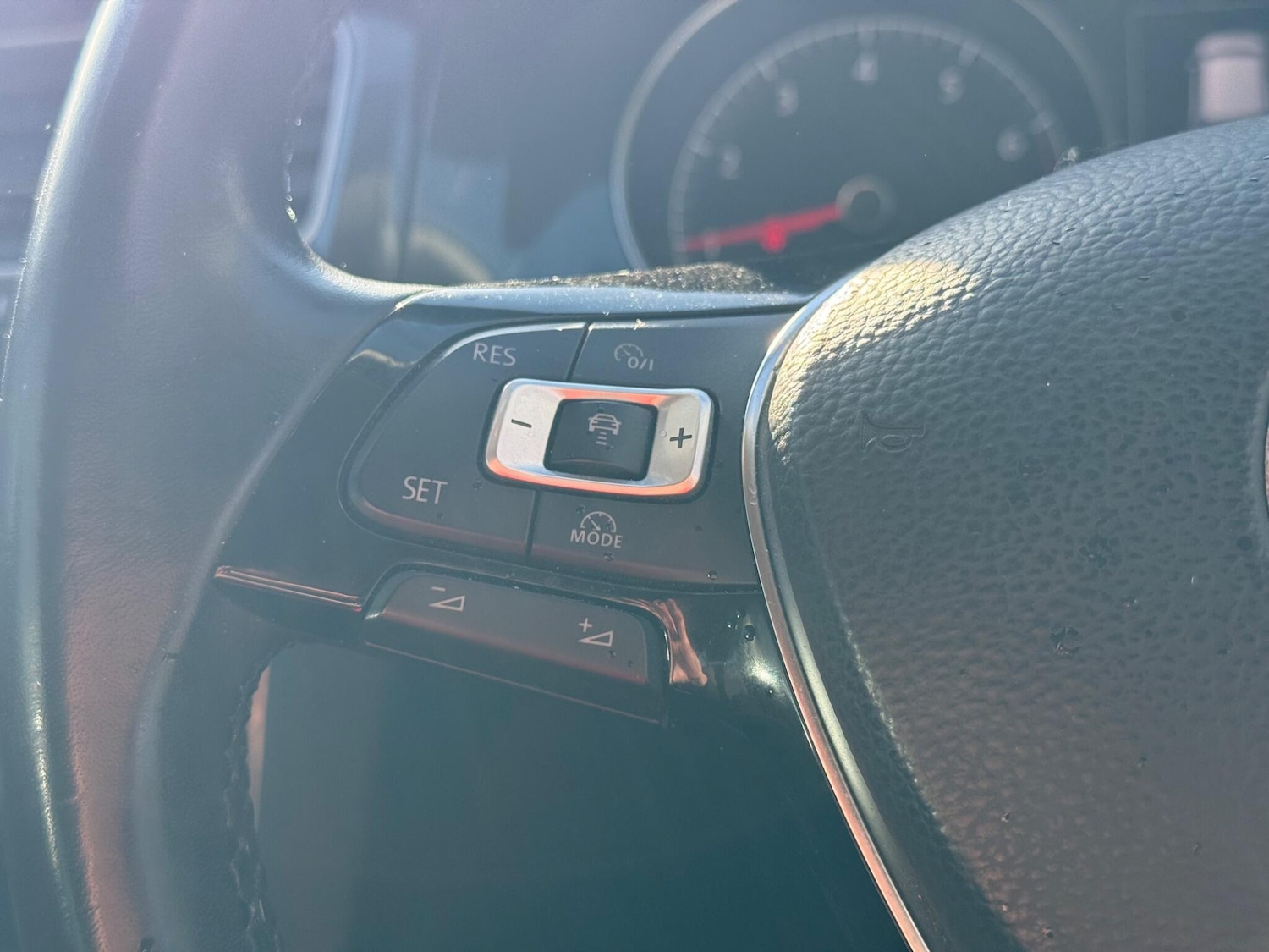 Used Volkswagen Golf 2017 for sale - 76613337: Photo 24