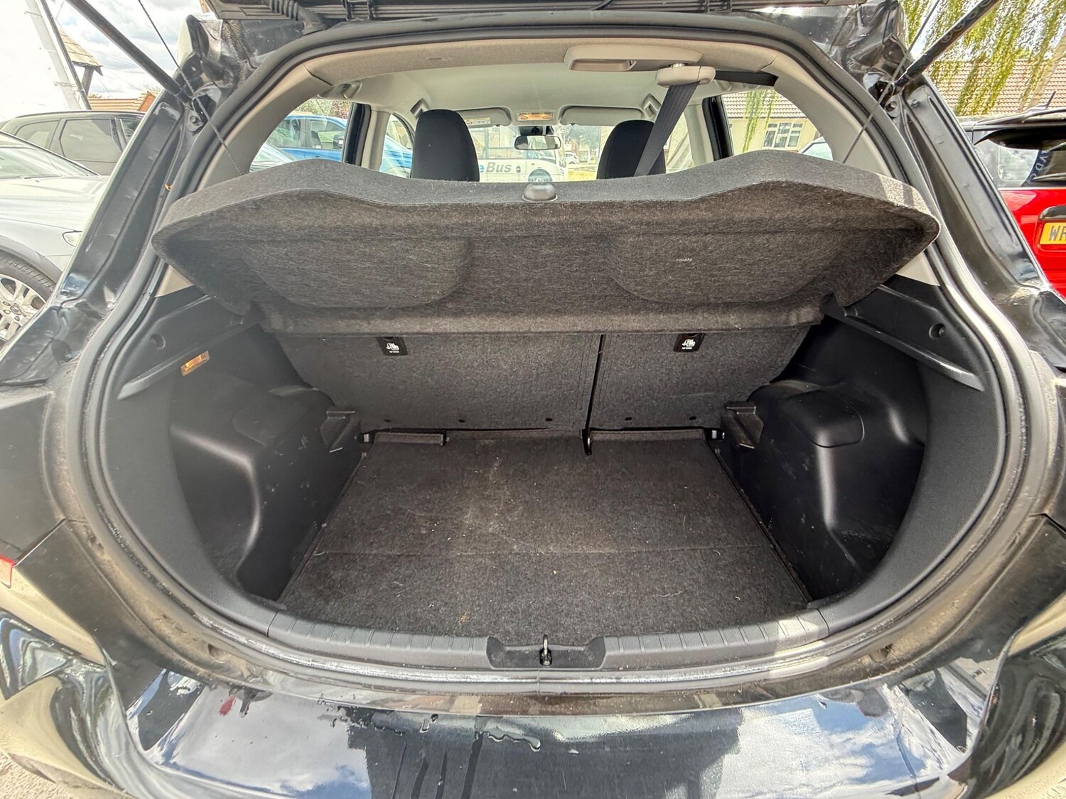 Used Toyota Yaris for sale - 77191834: Photo 12