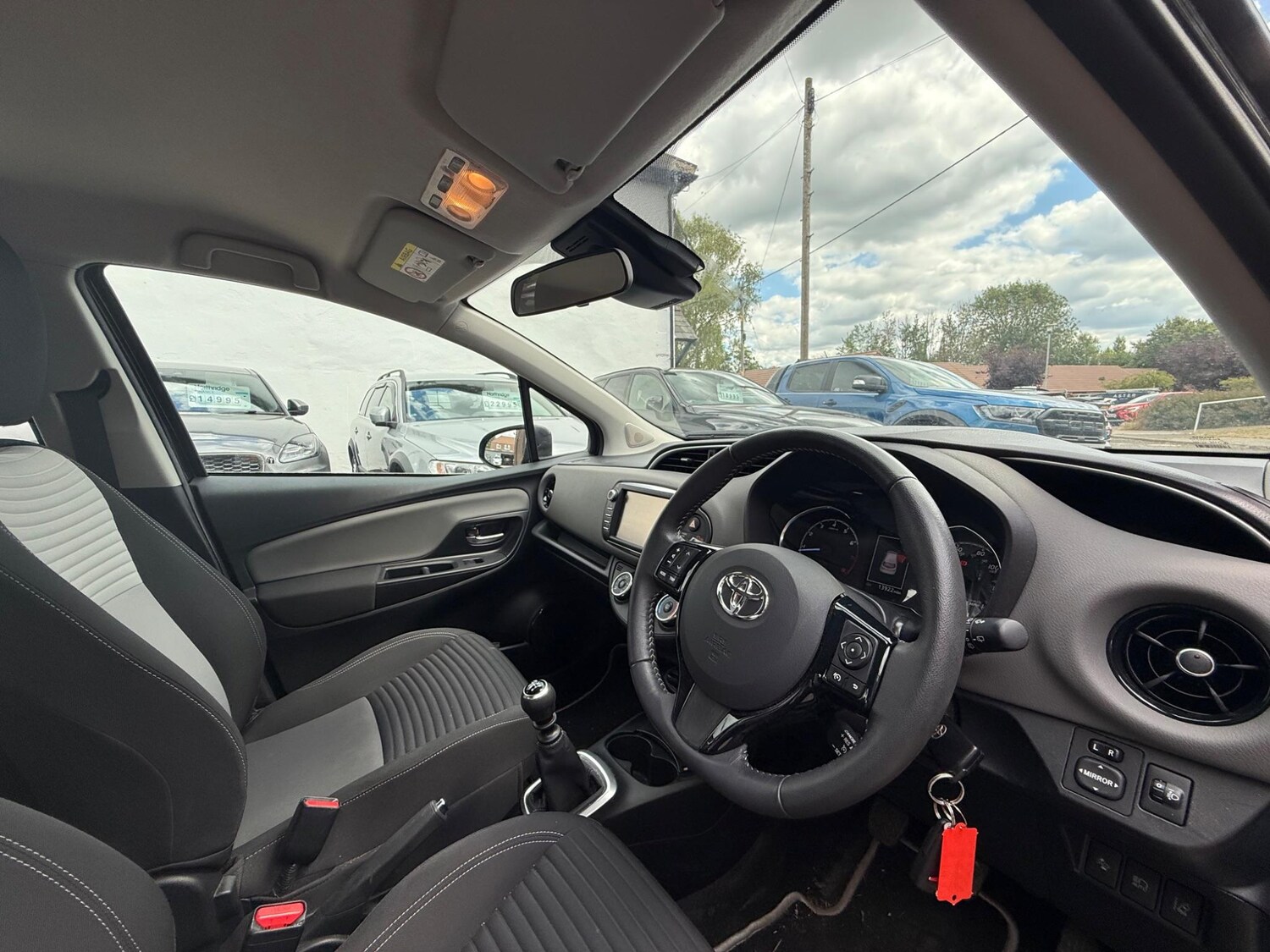 Used Toyota Yaris for sale - 77191834: Photo 24