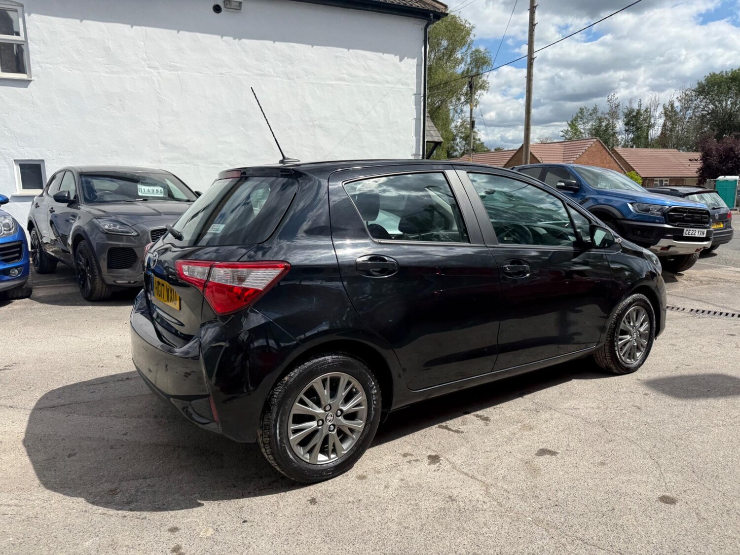 Used Toyota Yaris for sale - 77191834: Photo 9