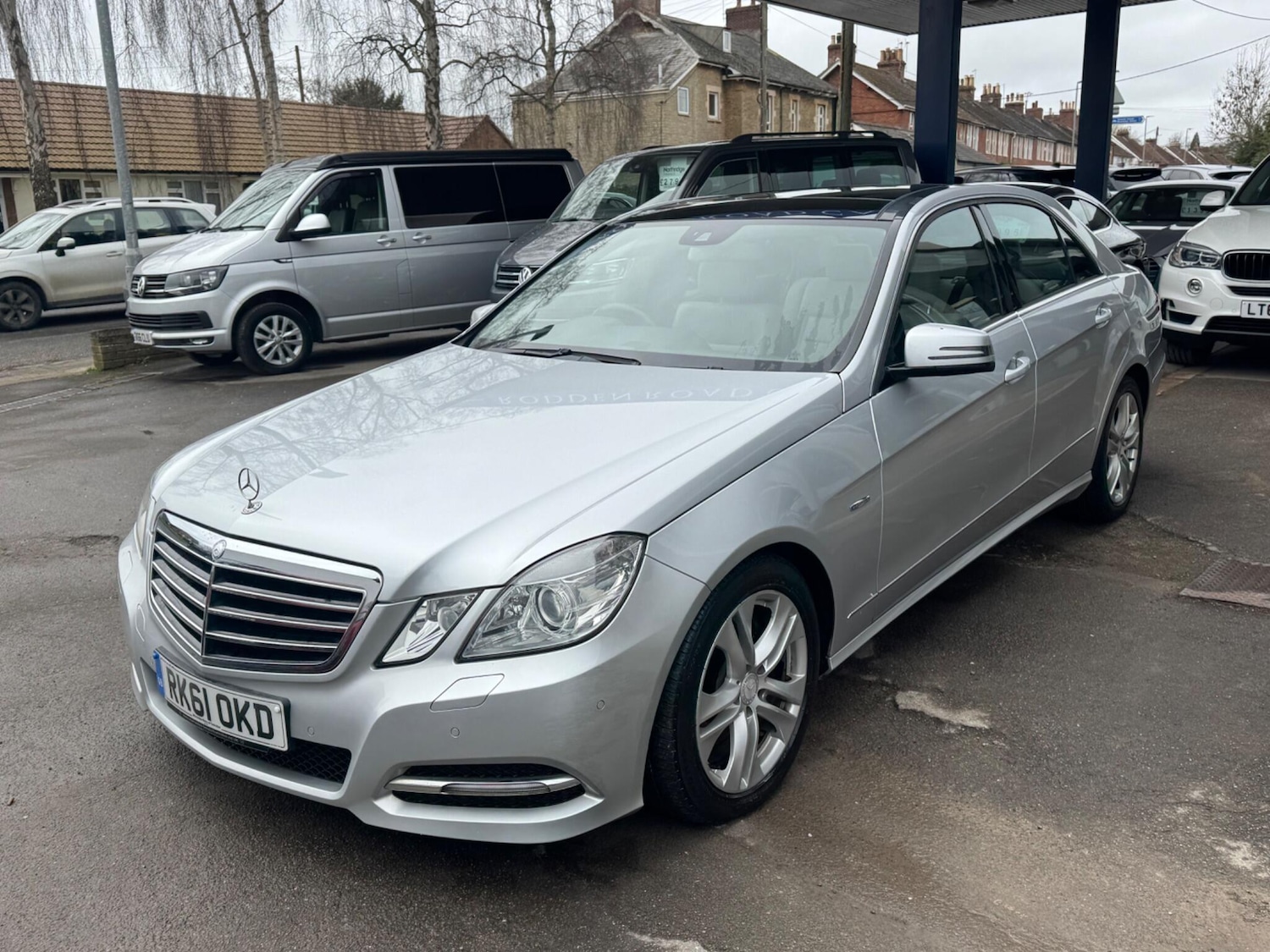 Used Mercedes-Benz E Class for sale - 77853845: Photo 12