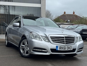 Used Mercedes-Benz E Class 2011 for sale - 77853845: Photo