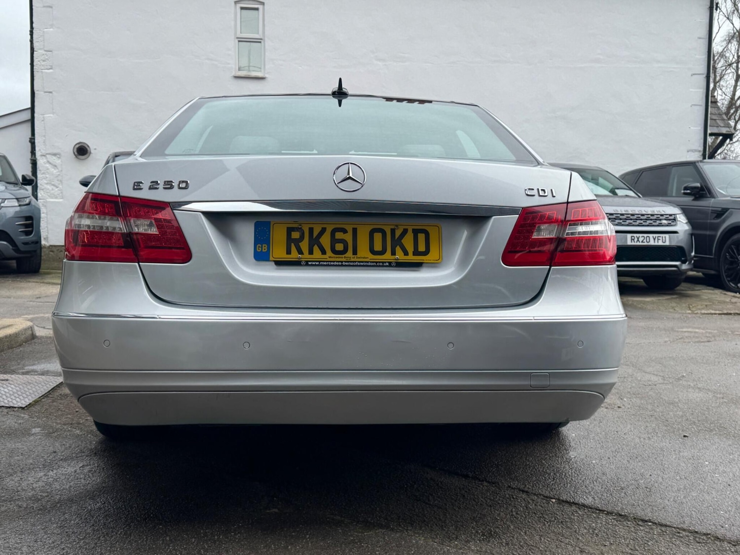 Used Mercedes-Benz E Class for sale - 77853845: Photo 5