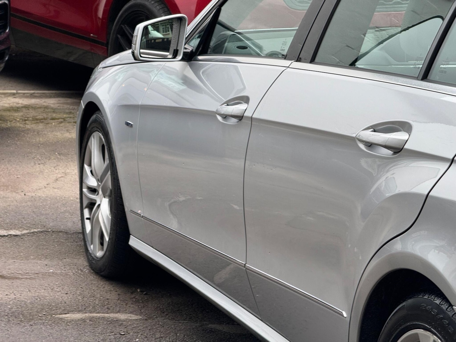 Used Mercedes-Benz E Class for sale - 77853845: Photo 8