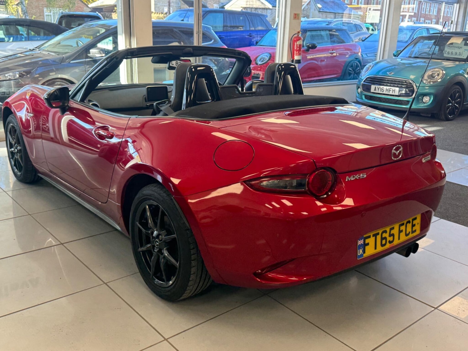 Used Mazda MX-5 2015 for sale - 76377635: Photo 11