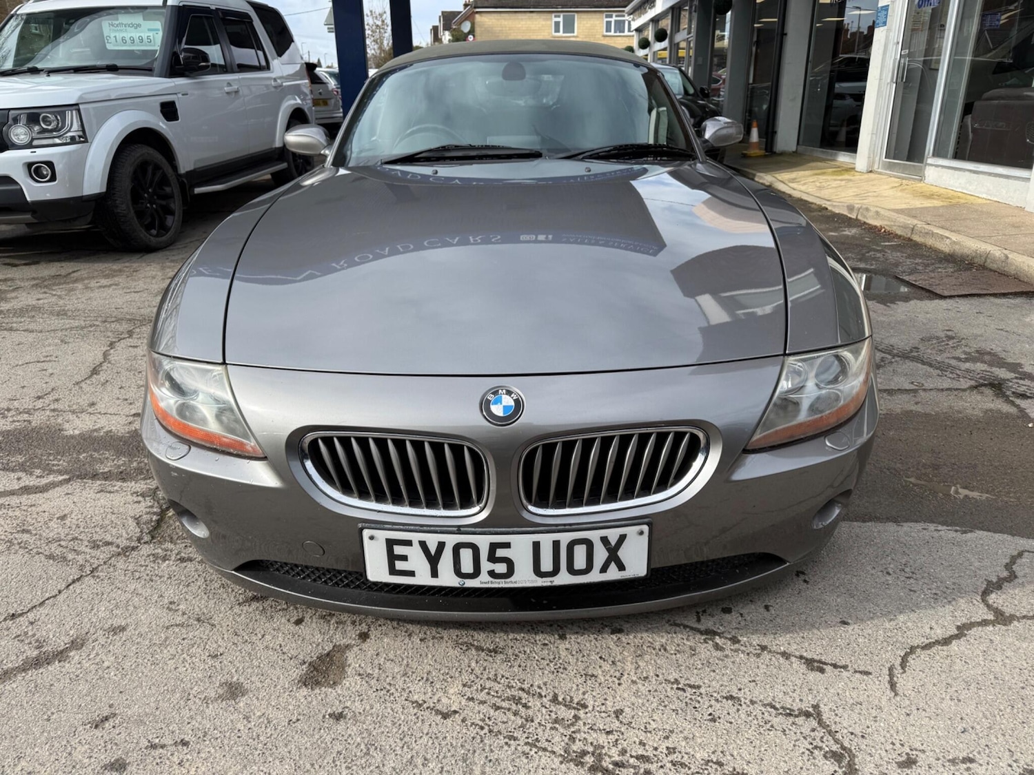 Used BMW Z4 2005 for sale - 77538482: Photo 2