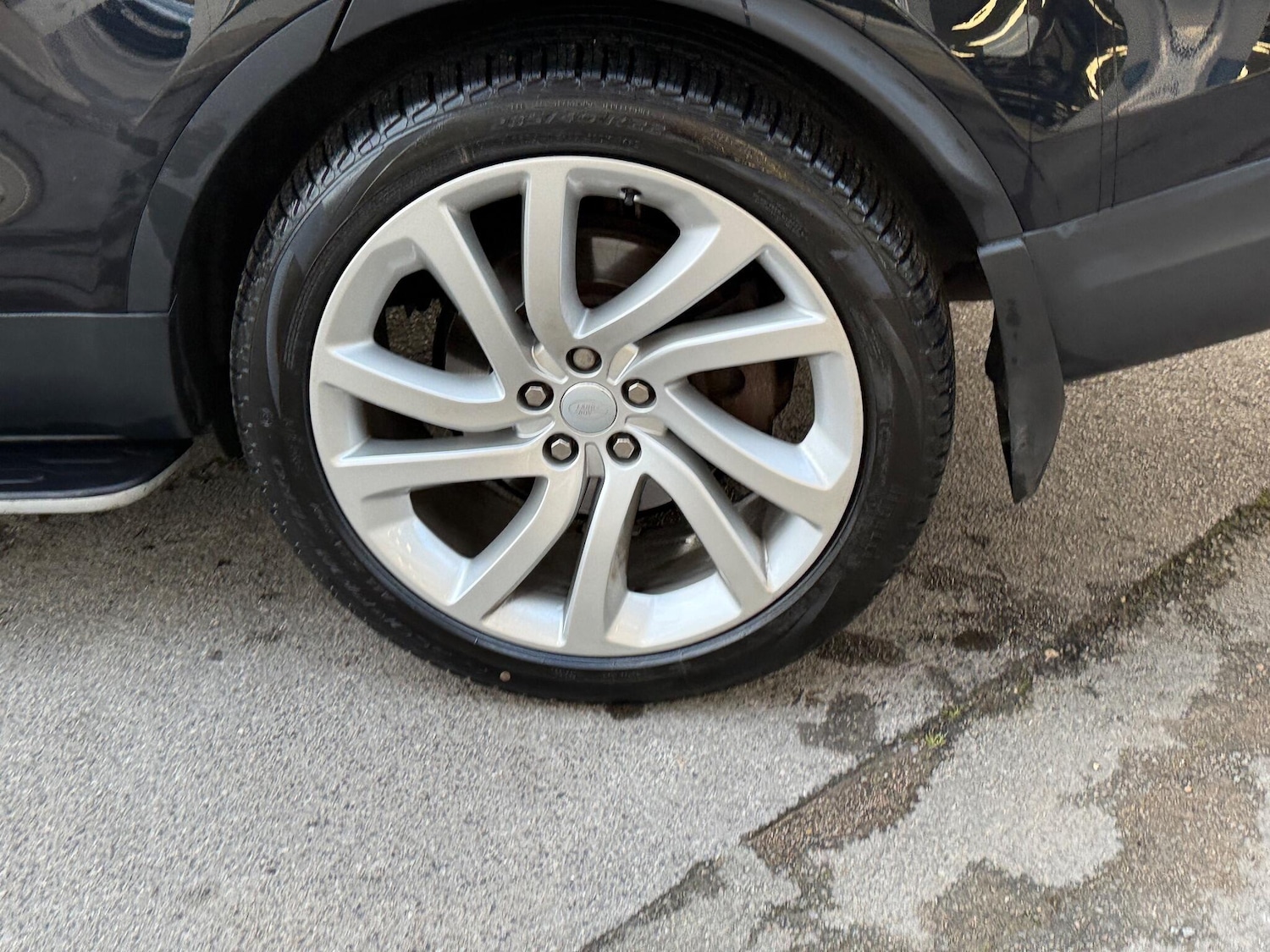 Used Land Rover Discovery 2017 for sale - 76964993: Photo 22