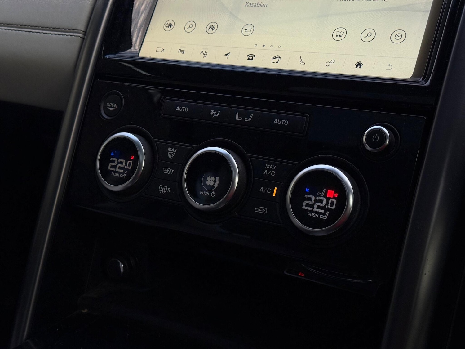 Used Land Rover Discovery 2017 for sale - 76964993: Photo 24