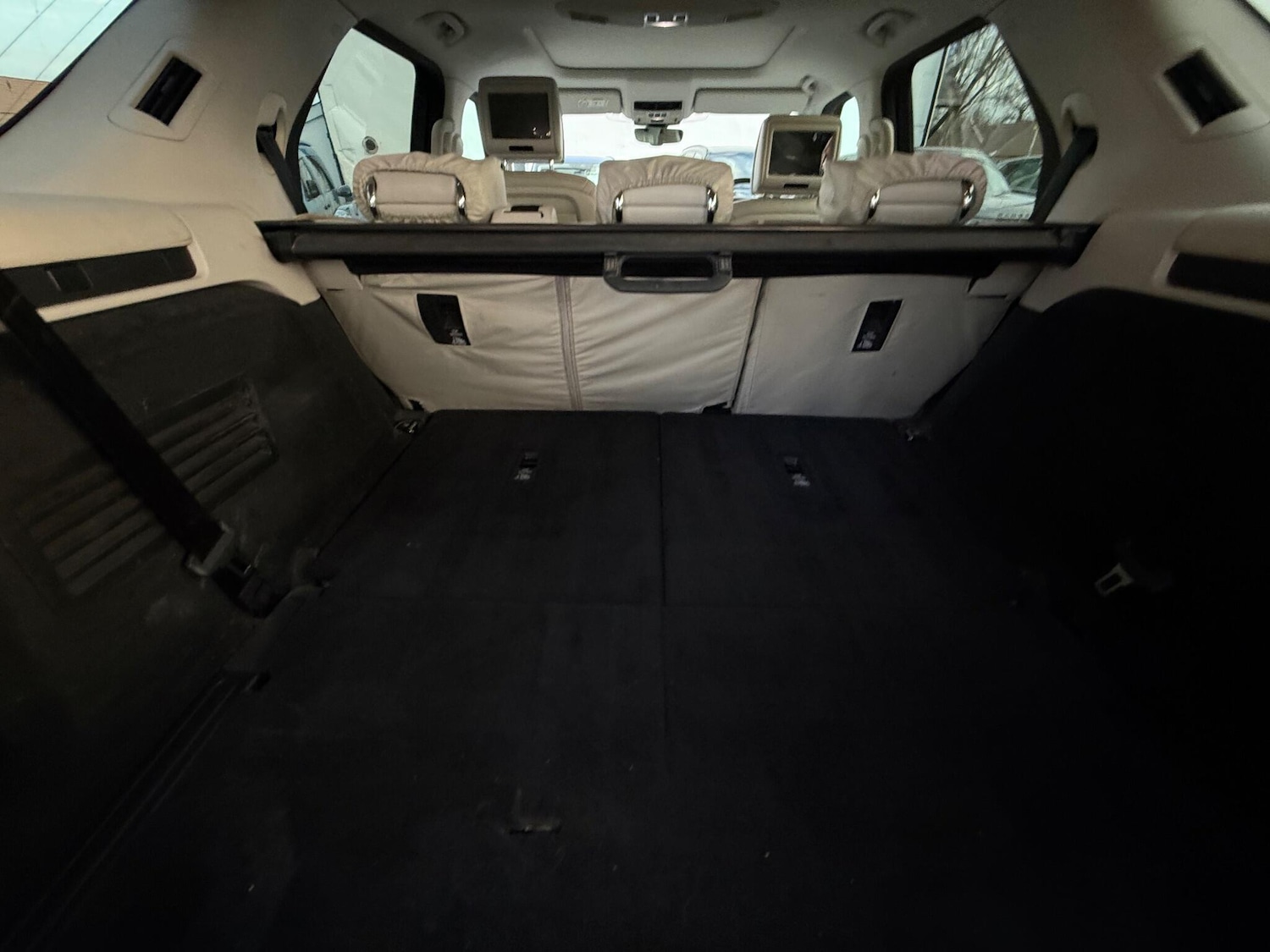 Used Land Rover Discovery 2017 for sale - 76964993: Photo 36