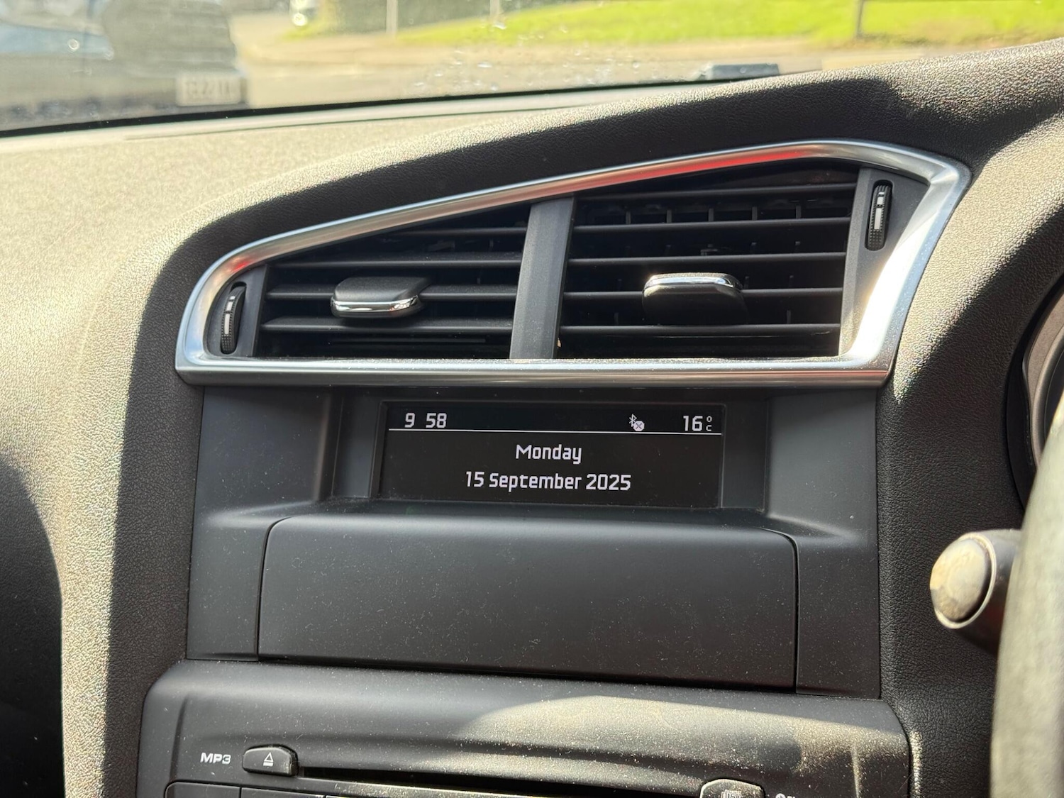 Vehicle 27