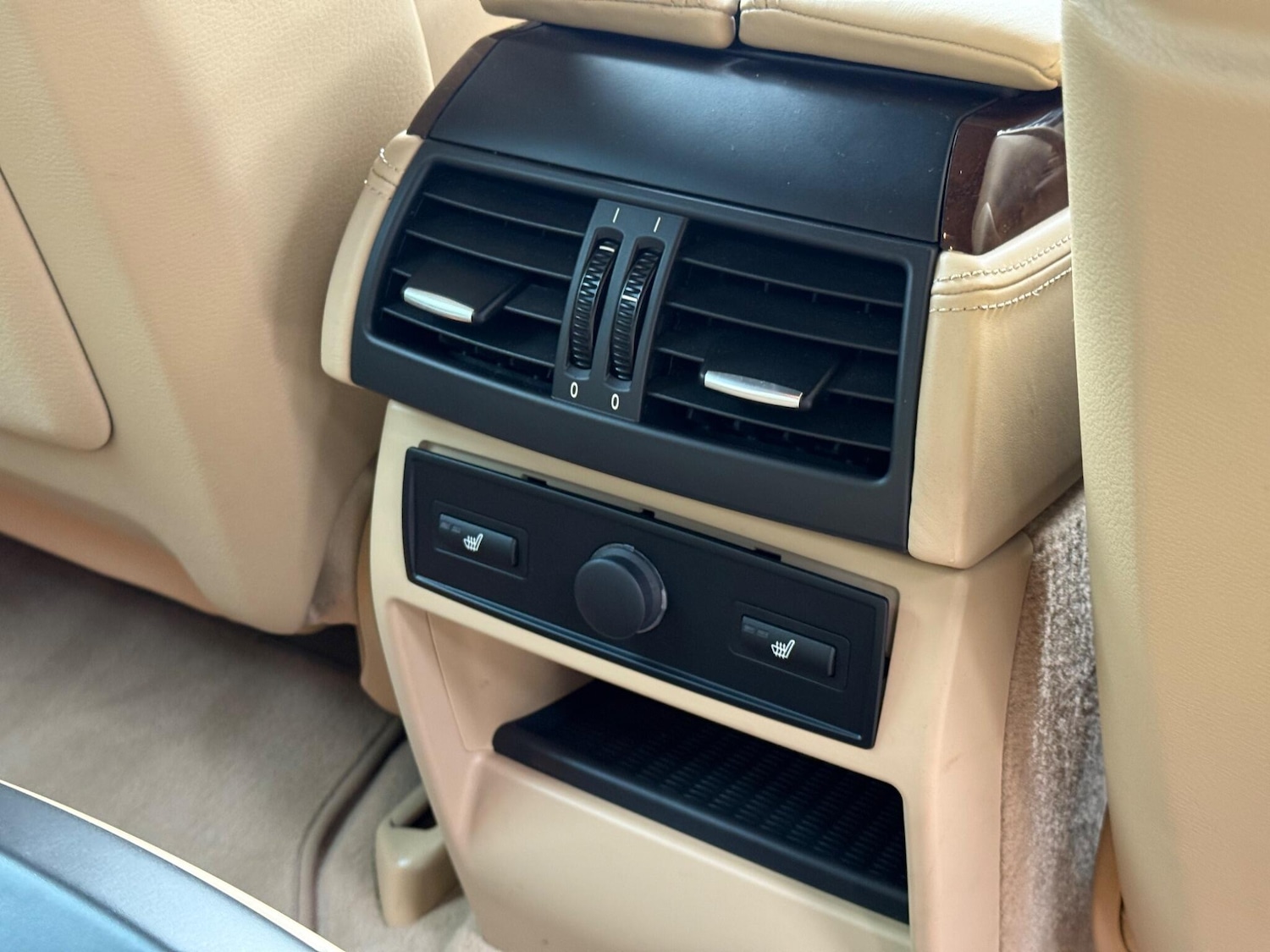 Used BMW X6 2010 for sale - 76423691: Photo 17