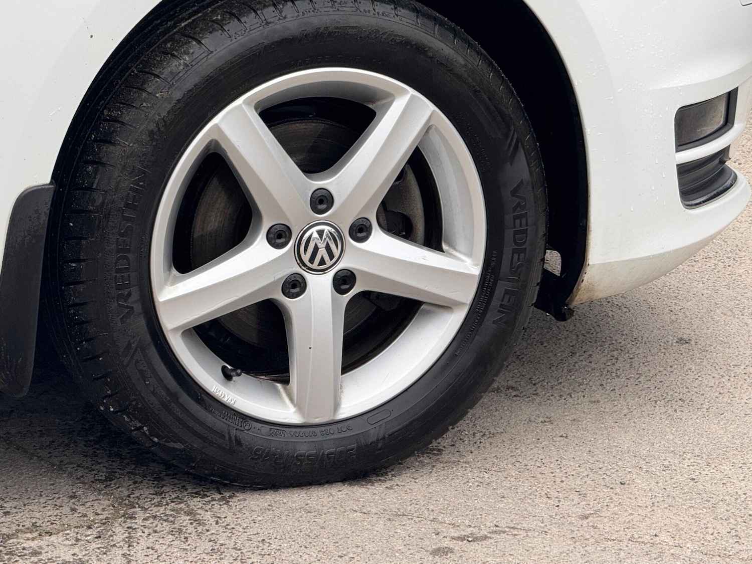 Used Volkswagen Golf 2024 for sale - 77783580: Photo 3