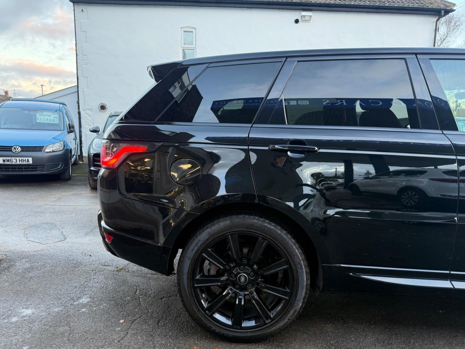 Used Land Rover Range Rover Sport 2019 for sale - 76688951: Photo 4