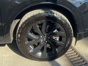 Used Land Rover Discovery Sport 2020 for sale - 79267937: Photo
