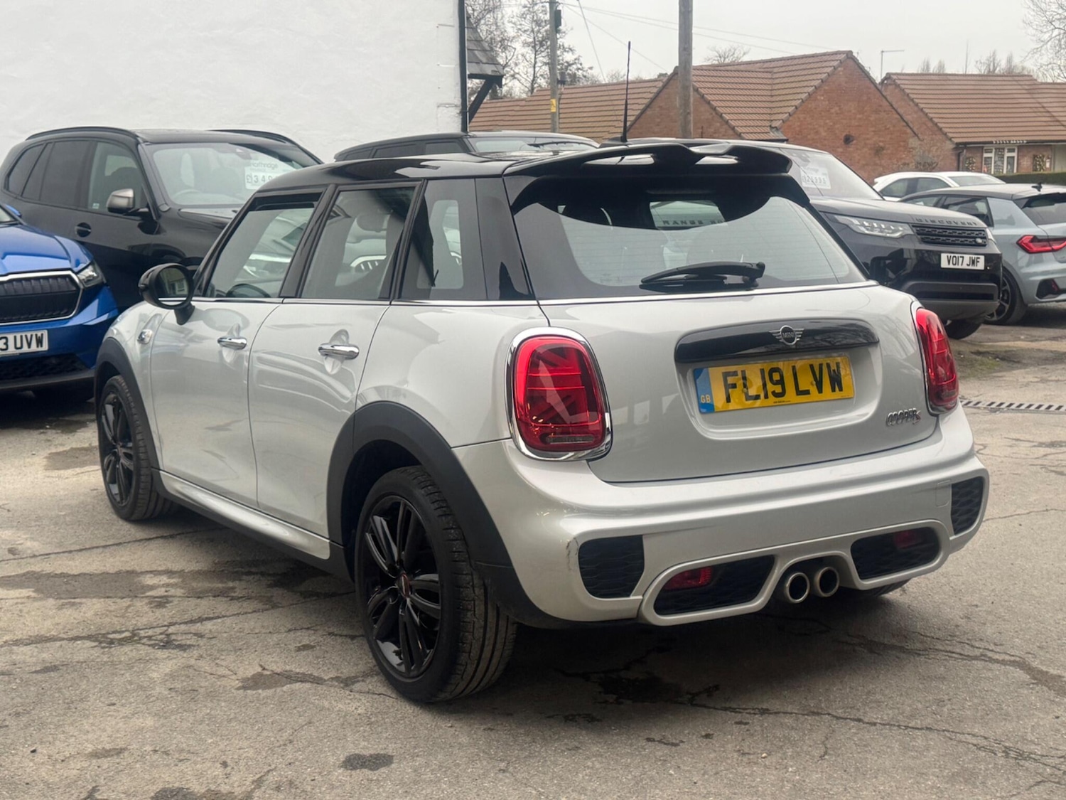 Used MINI Hatch 2019 for sale - 77040155: Photo 10