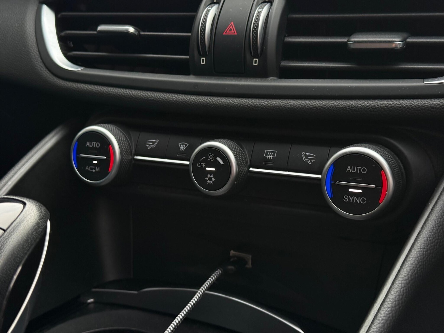 Used Alfa Romeo Giulia 2018 for sale - 77496209: Photo 24