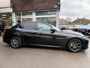 Used Alfa Romeo Giulia 2018 for sale - 77496209: Photo