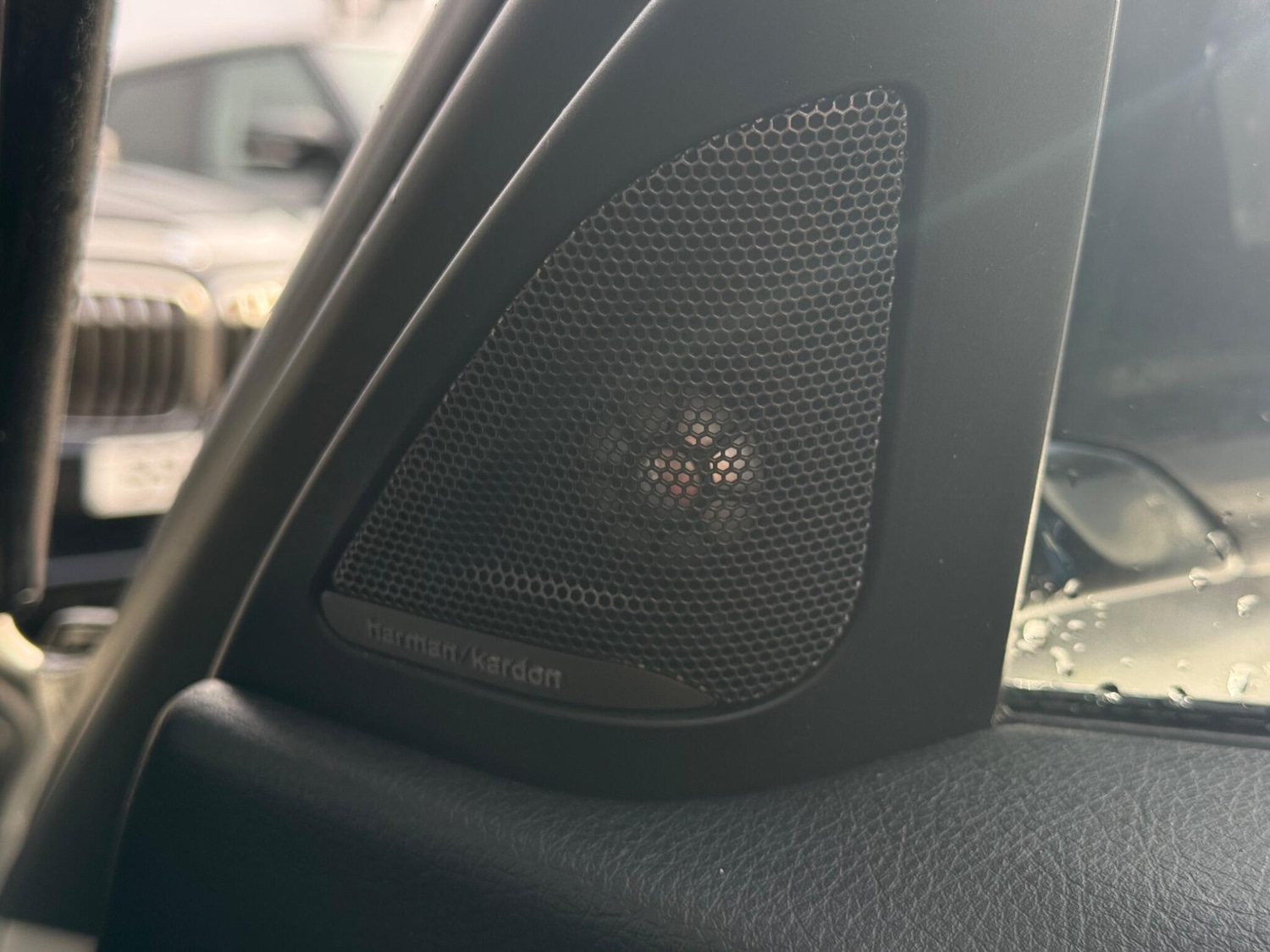 Used BMW 3 Series for sale - 77291711: Photo 32