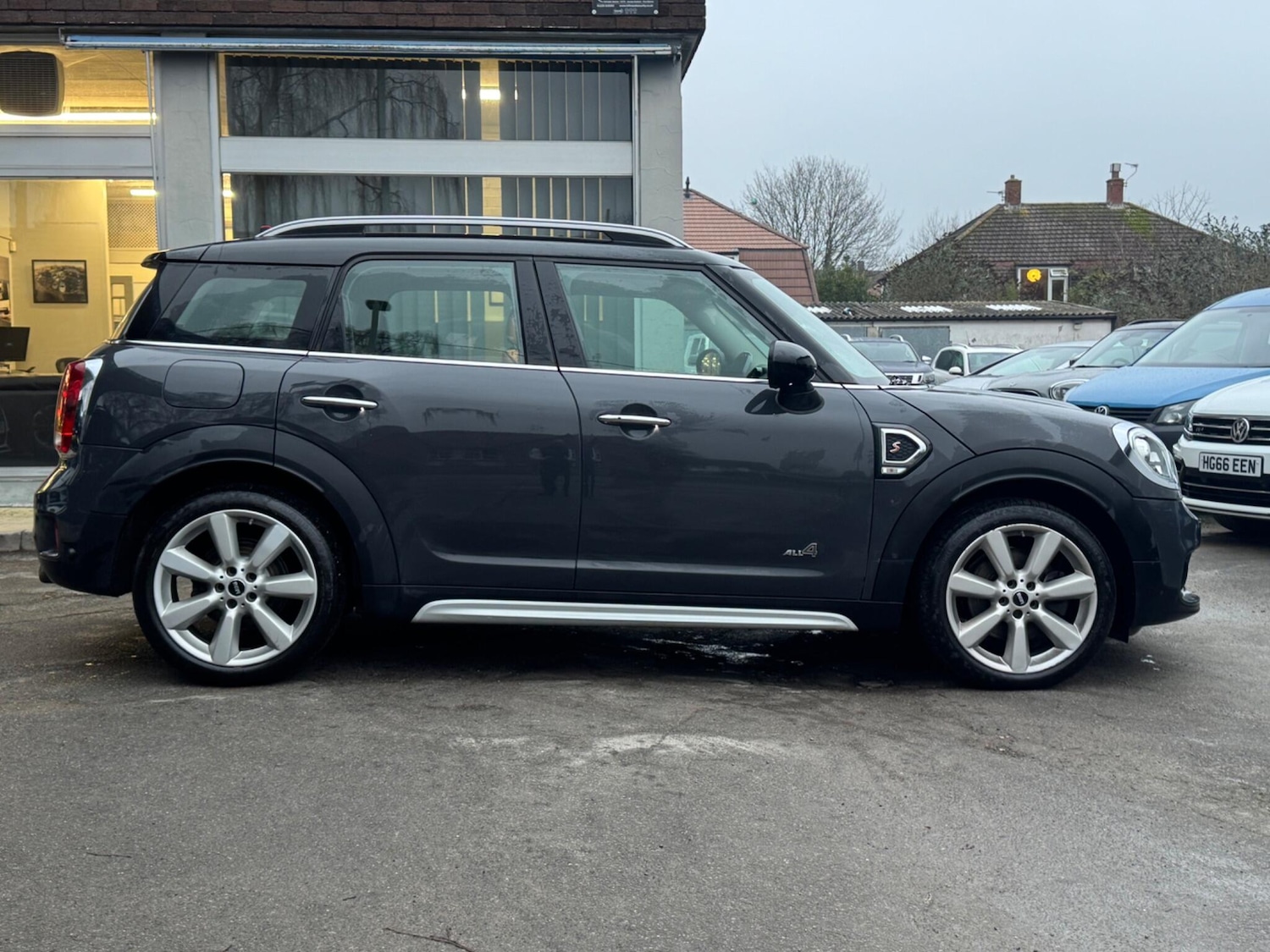 Used MINI Countryman 2017 for sale - 77039887: Photo 2