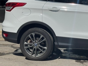 Used Ford Kuga 2016 for sale - 78375574: Photo