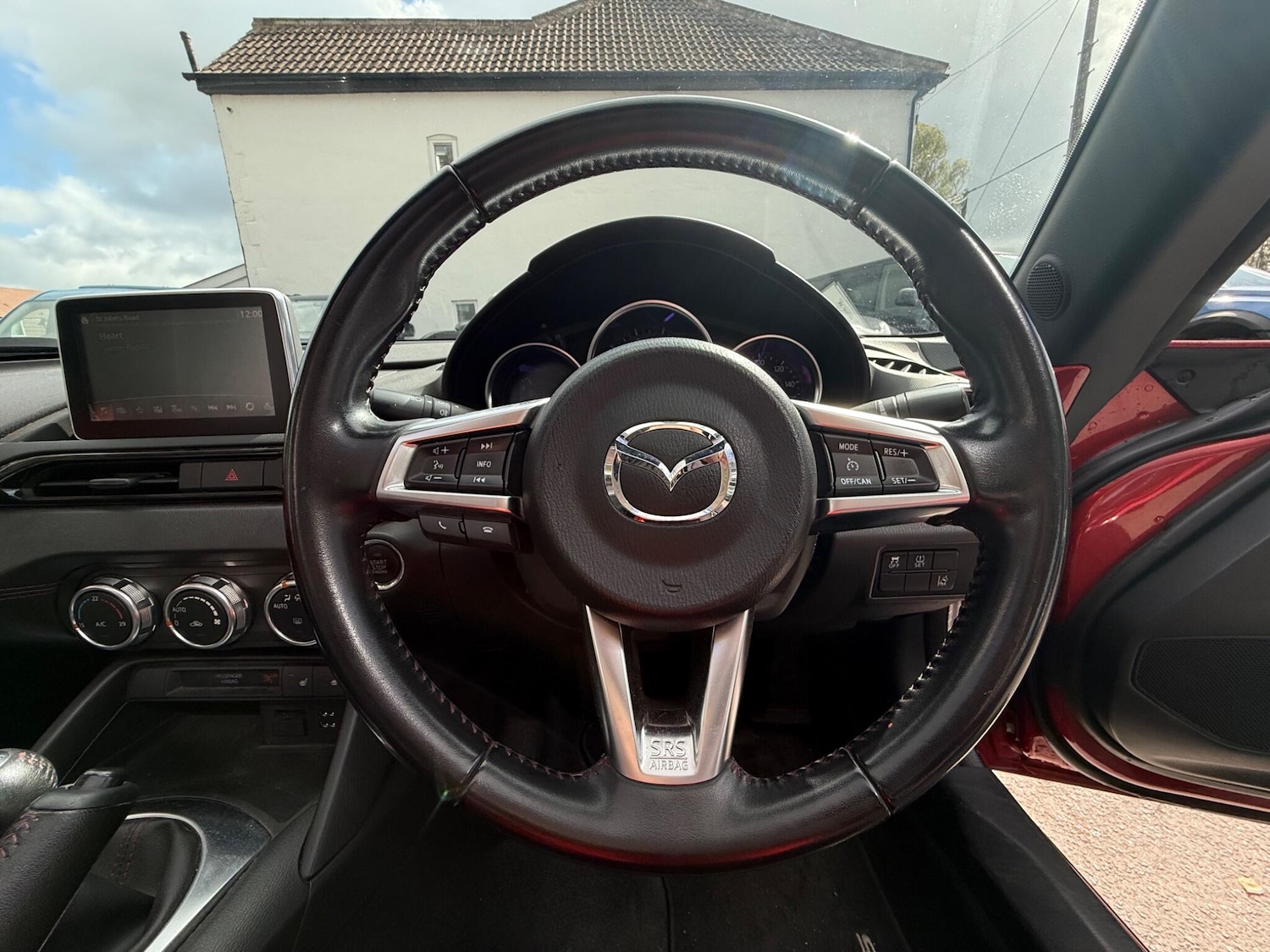 Used Mazda MX-5 2016 for sale - 77305639: Photo 26