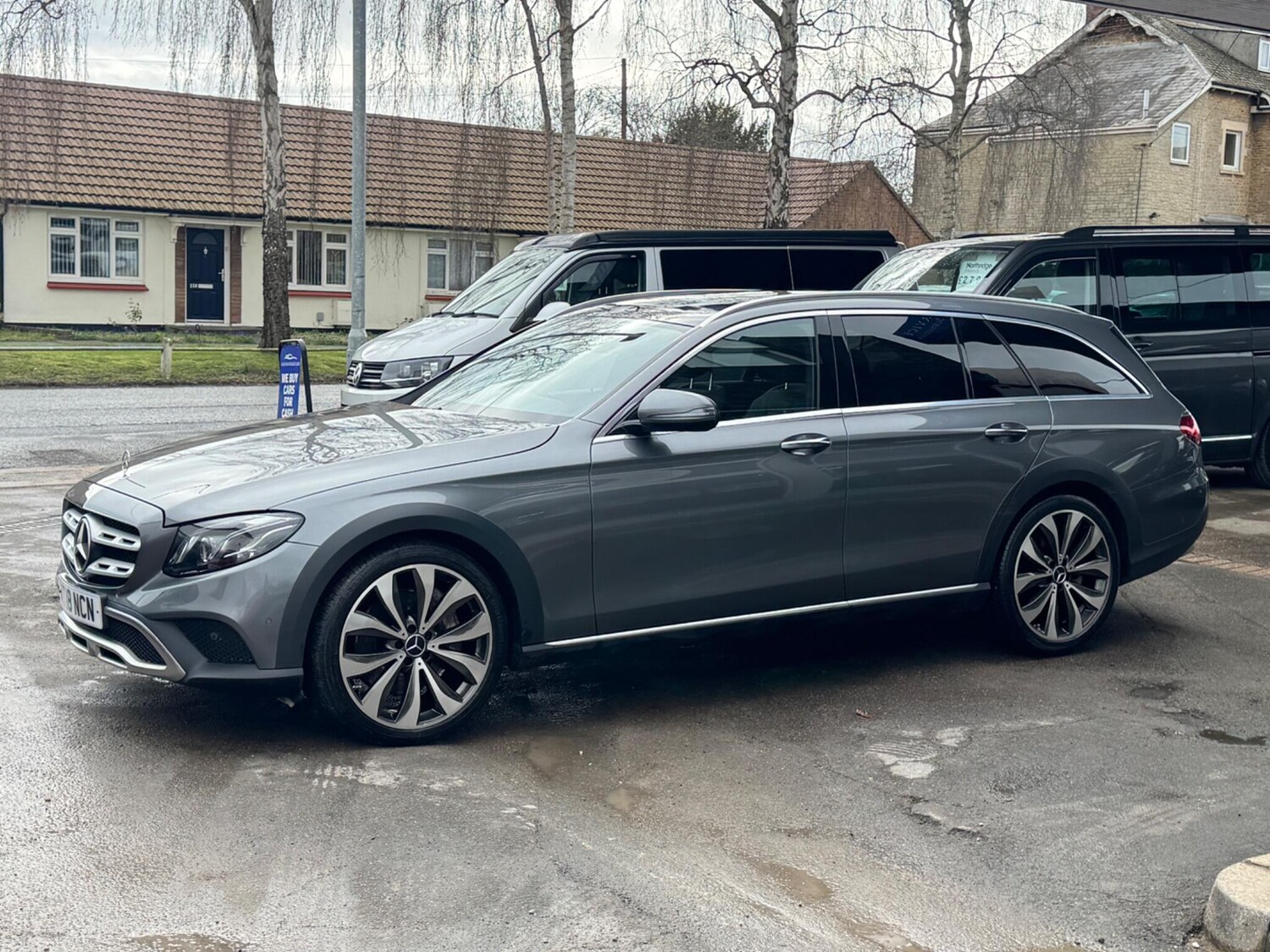 Used Mercedes-Benz E Class 2018 for sale - 78047395: Photo 11
